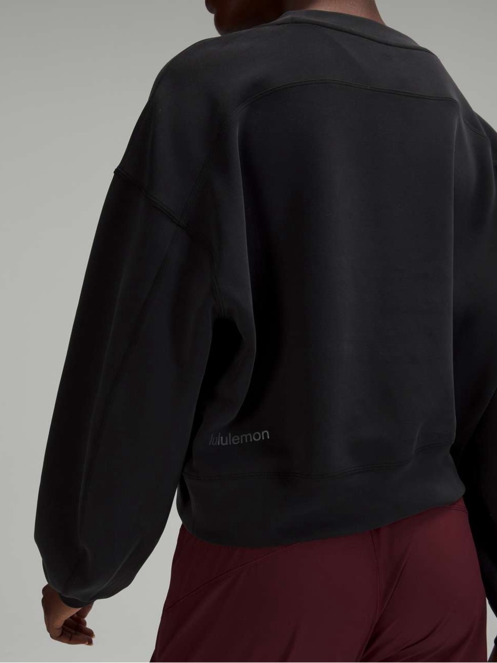 Lululemon Perfectly Oversized Cropped Crew *Softstreme
Black